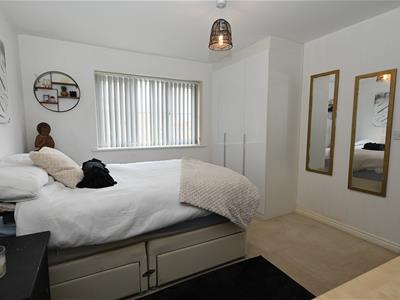 Picture 11
